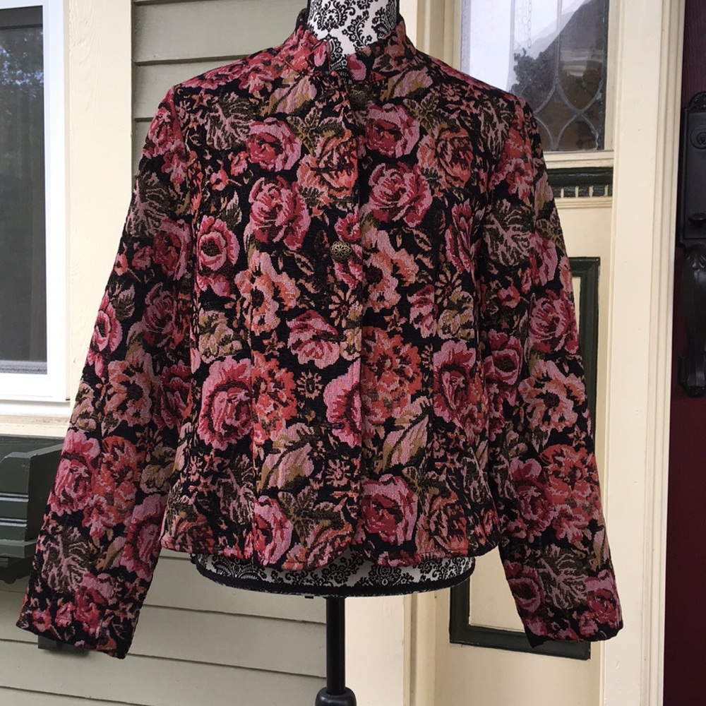 Fitted tapestry blazer